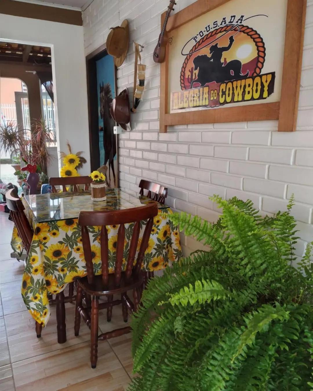 Pousada Alegria Do Cowboy Penha  Luaran gambar